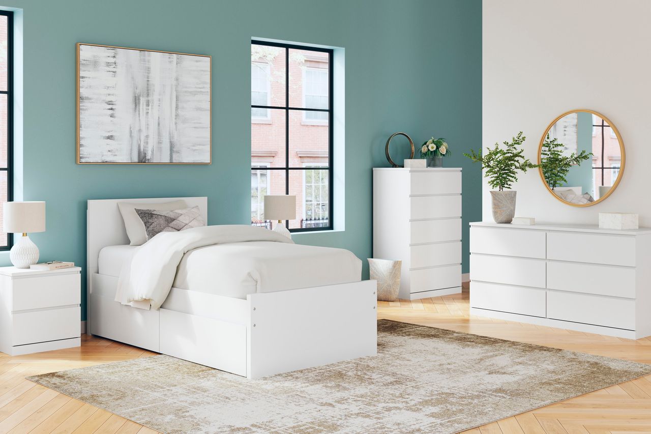 Onita Dresser In White EB9630231