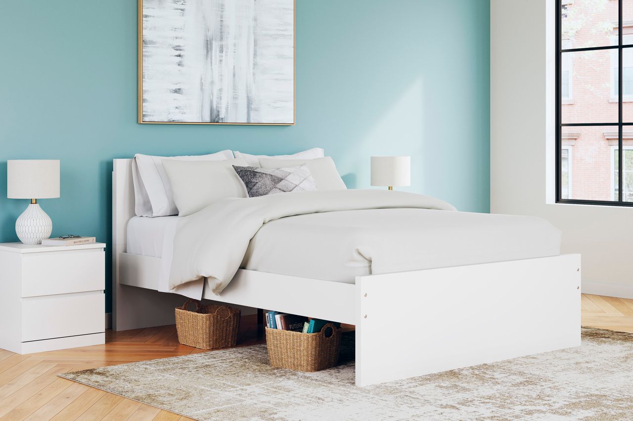 Onita Queen Panel Headboard In White EB9630257