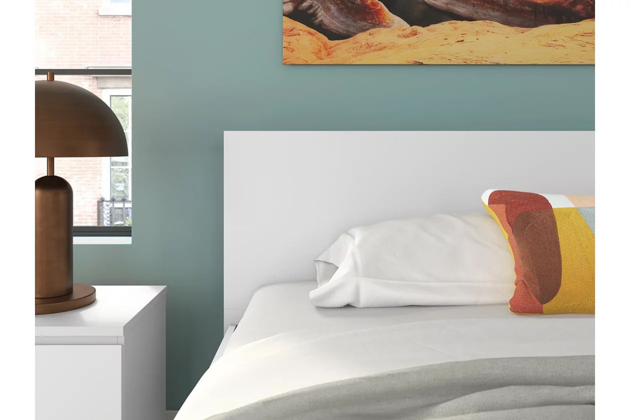 Onita King Panel Platform Bed with Storage In White EB9630B20