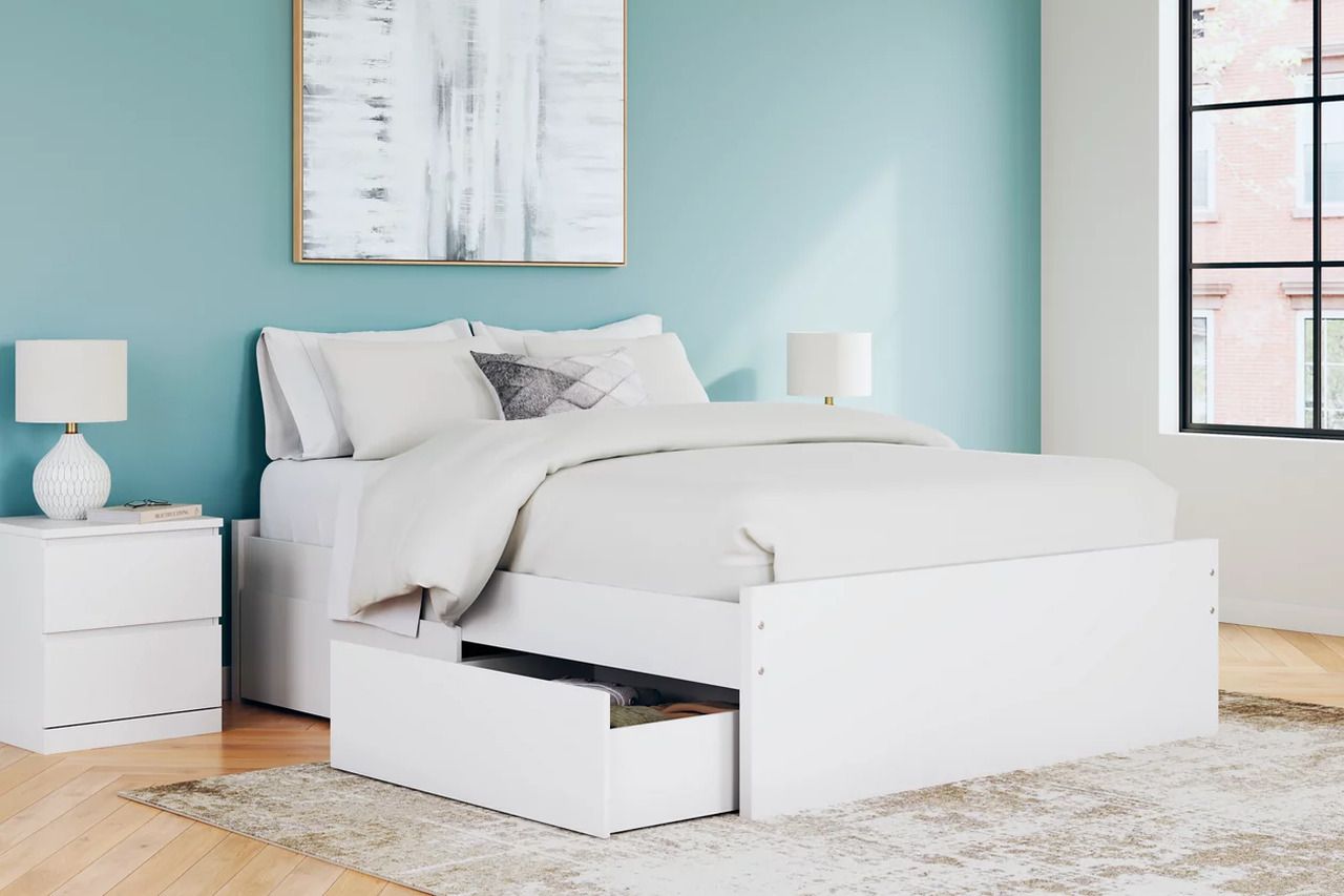 Onita Queen Platform Bed with 1 Side Storage In White EB9630B22