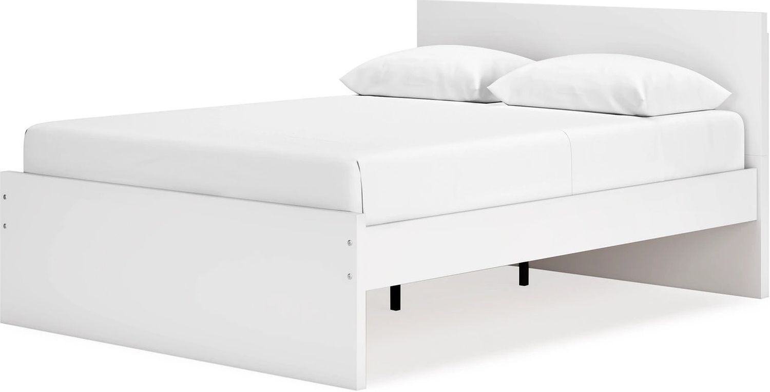 Onita Queen Panel Platform Bed In White EB9630B8