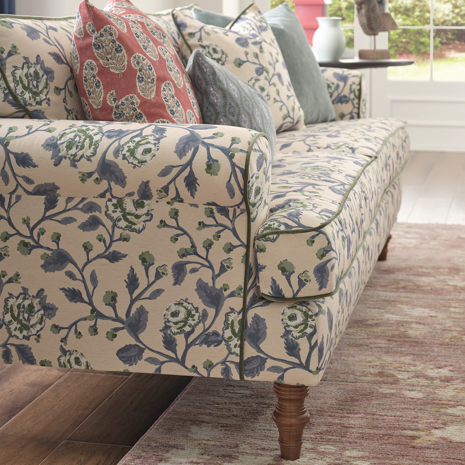 Faulkner - Classic Southern-styled Sofa With Nostalgic Comfort. - EBS23DWSC EBS23DWSC
