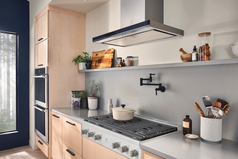 36" Gas Rangetop view 2