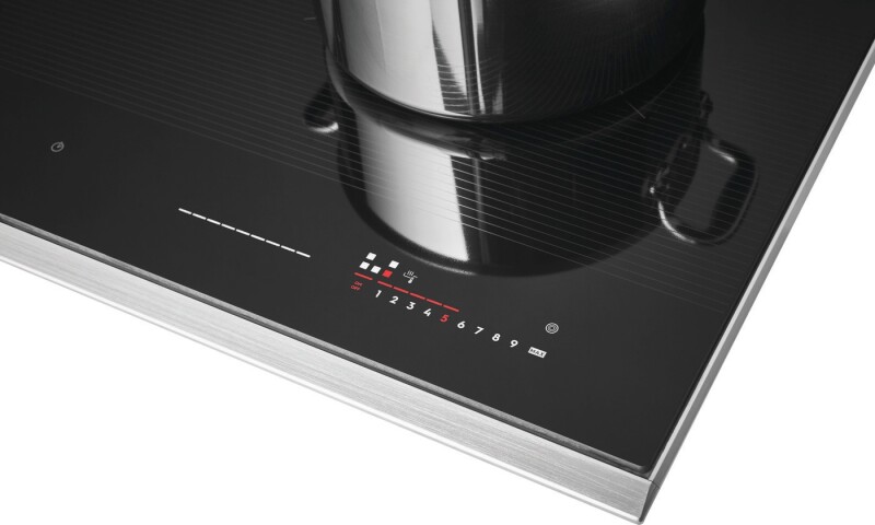 36" Induction Cooktop view 3