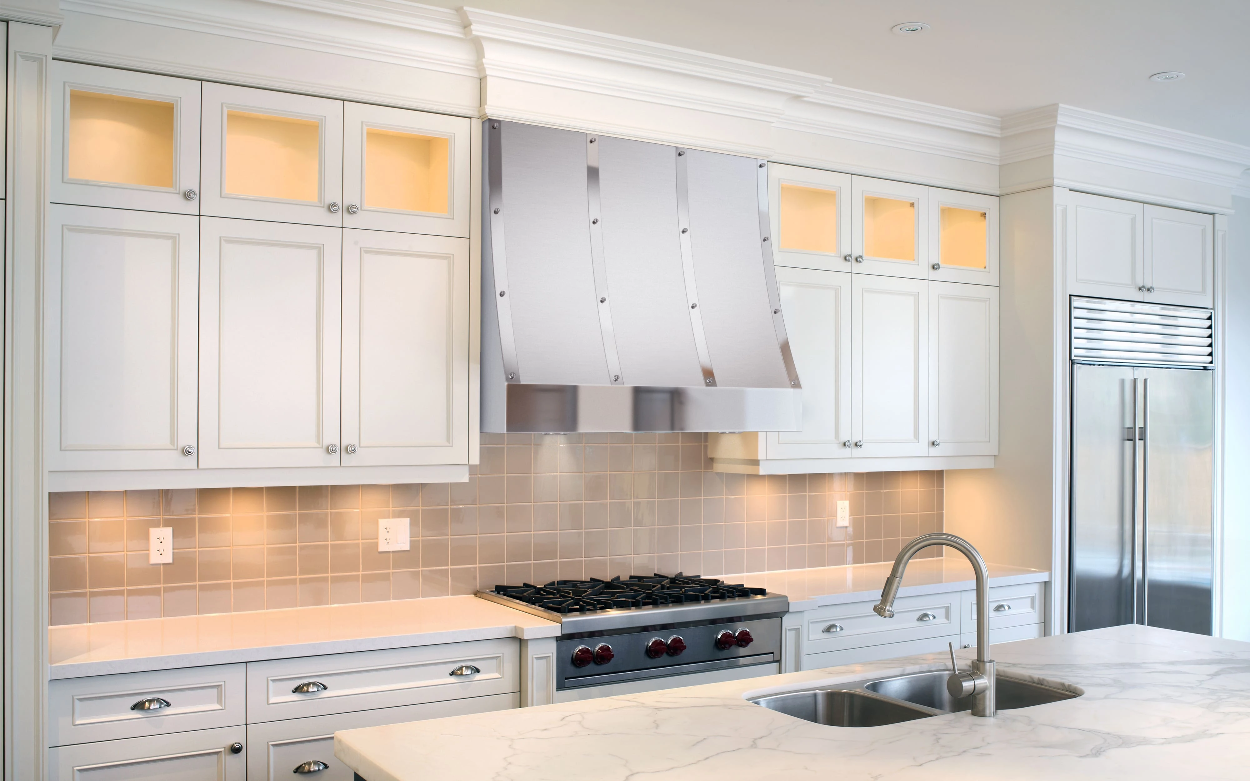 Catania 36" Wall-mount Range Hood ECTX36S1