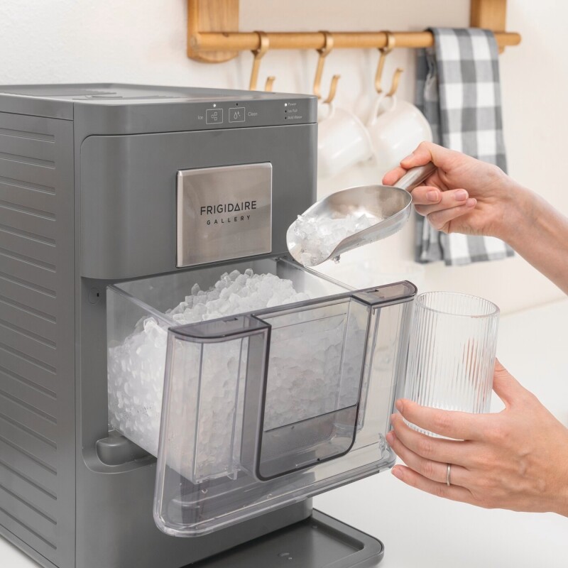 44-lb Touchscreen Countertop Nugget Ice Maker with Self-Clean - Black EFIC255BLACK