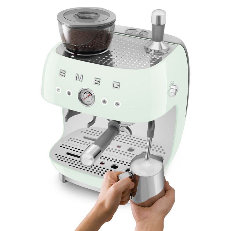 Manual Coffee Machine with grinder Retro-style EGF03PGUS