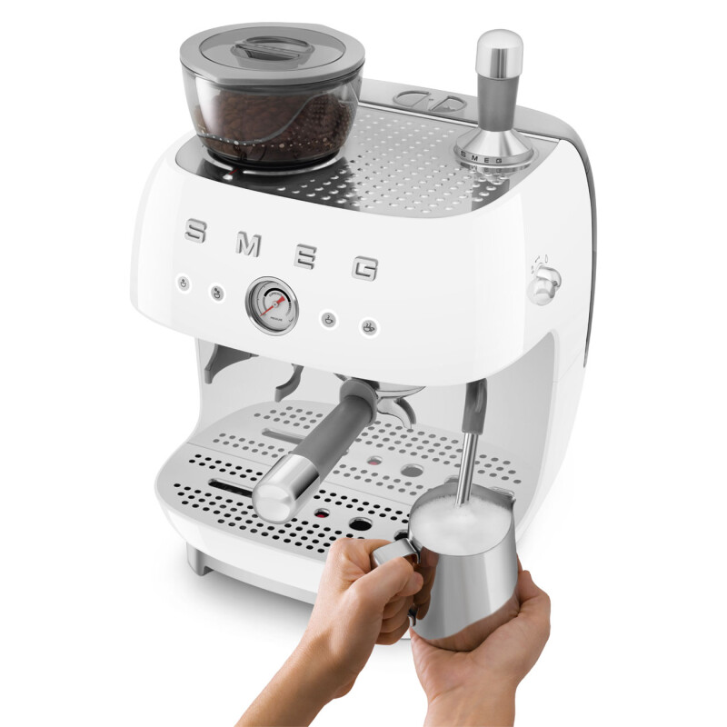 Manual Coffee Machine with grinder Retro-style EGF03WHUS