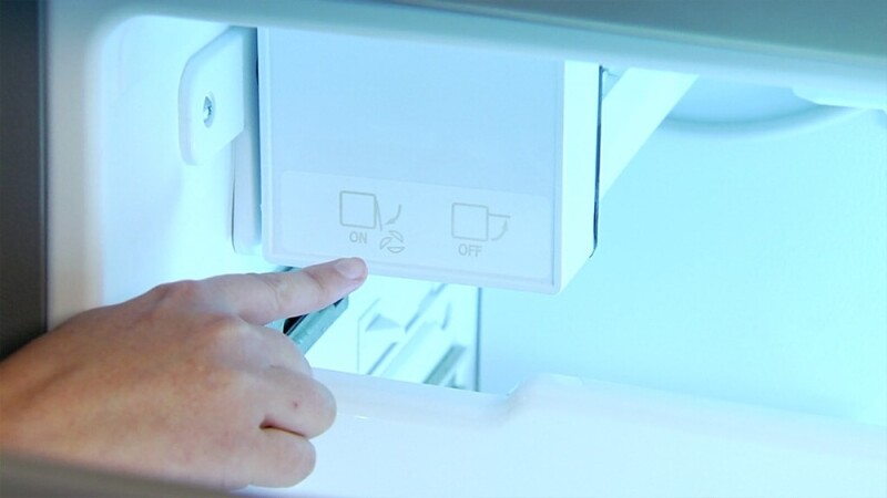 Standard-Depth French Door Refrigerator with IQ-Touch™ Controls EI28BS55IW