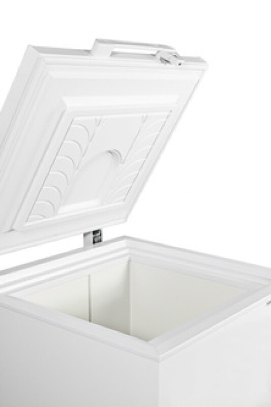 4.8 Cu.Ft. Chest Freezer EL11LT