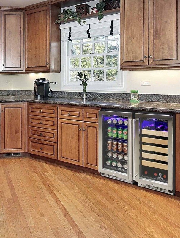 Connoisseur Series 33 Single-Zone Beverage Cooler (Left Hinge) EL33WCBCL