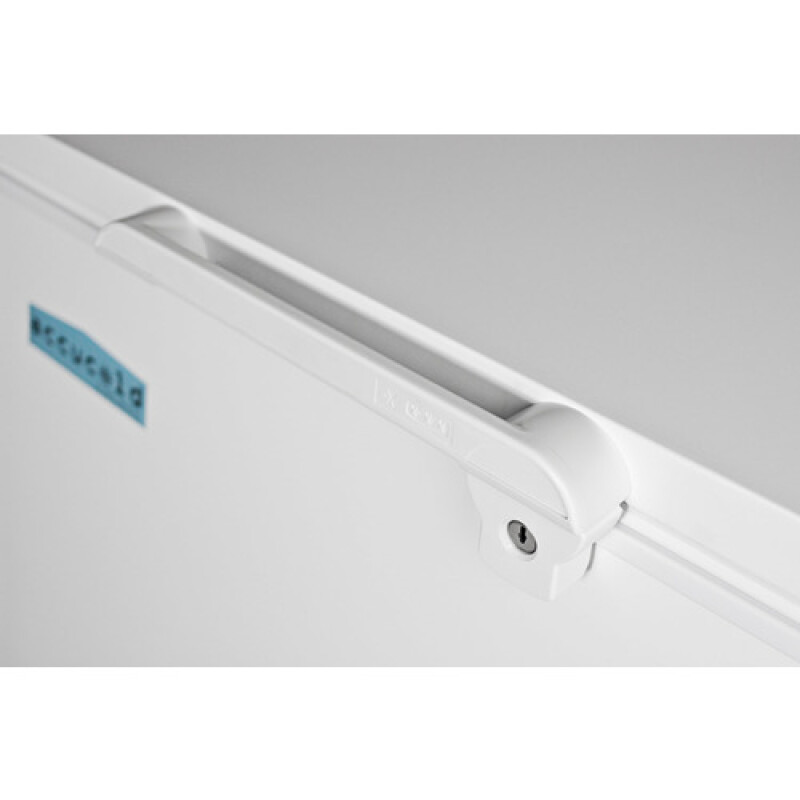 15 Cu.Ft. Chest Freezer EL51LT