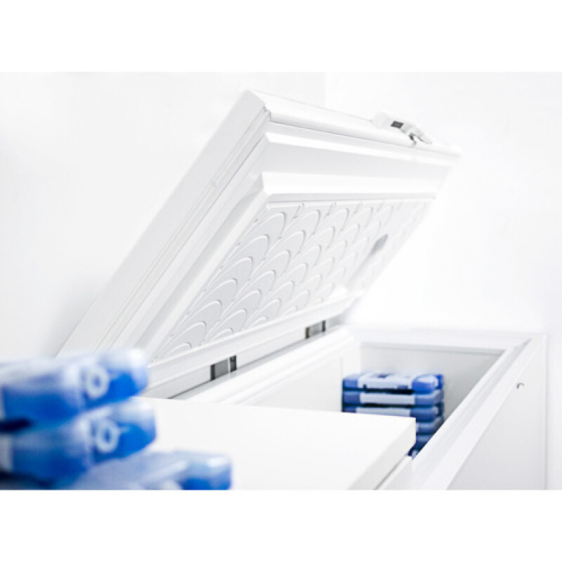 15 Cu.Ft. Chest Freezer EL51LT