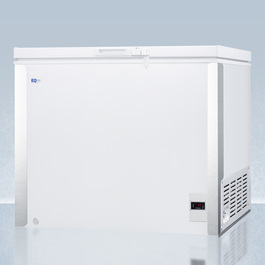 8 Cu.Ft. Chest Freezer EQFF72