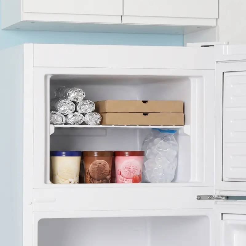 21.3 in. 7.4 cu. ft. Compact Top Freezer Refrigerator - White ERT74MEW