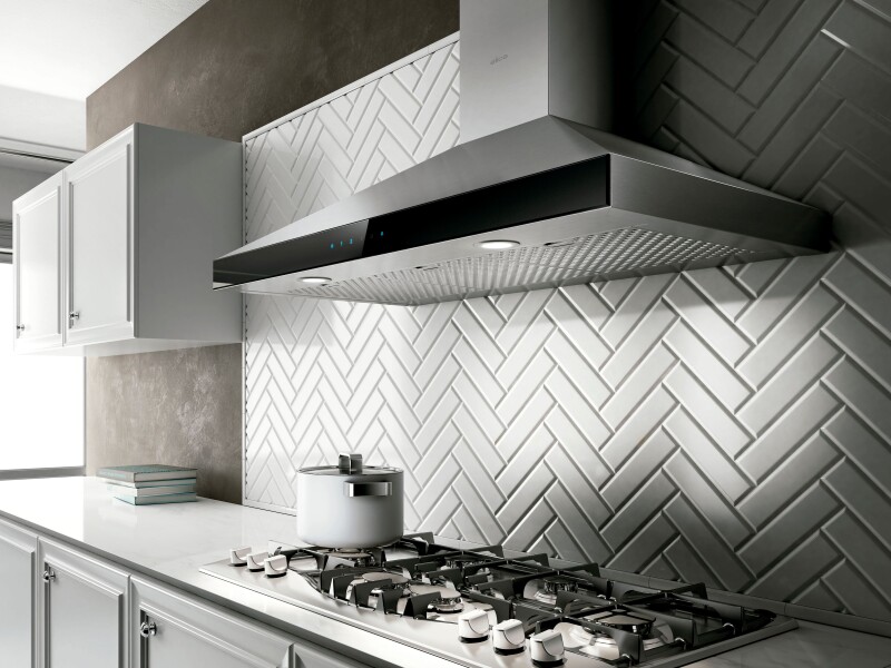 Varna 30" Wall-mount Range Hood view 2
