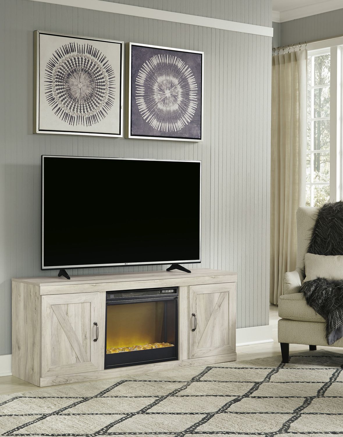 Bellaby Whitewash Lg Tv Stand W/Fireplace Option EW0331268