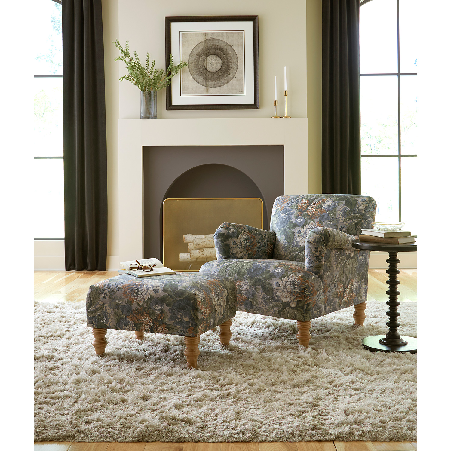 F14dw - Ottoman With Turned Wood Legs - Dark Walnut - F14DW F14DW
