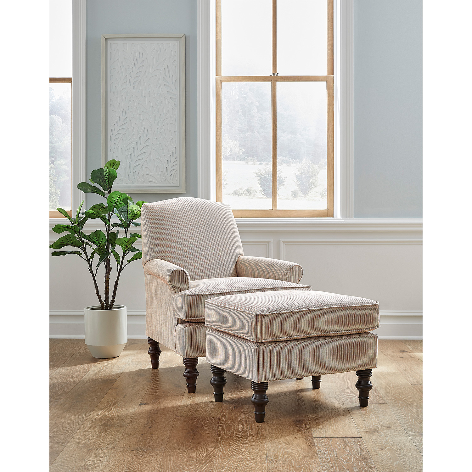 F42dw - Ottoman With Solid Wood, Turned Legs - Dark Walnut - F42DW F42DW