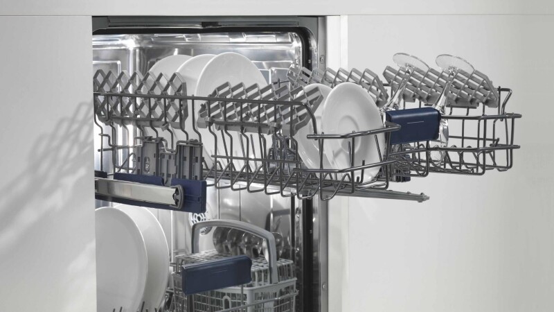 24” STAINLESS BUILT-IN DISHWASHER F4DWT24SS1