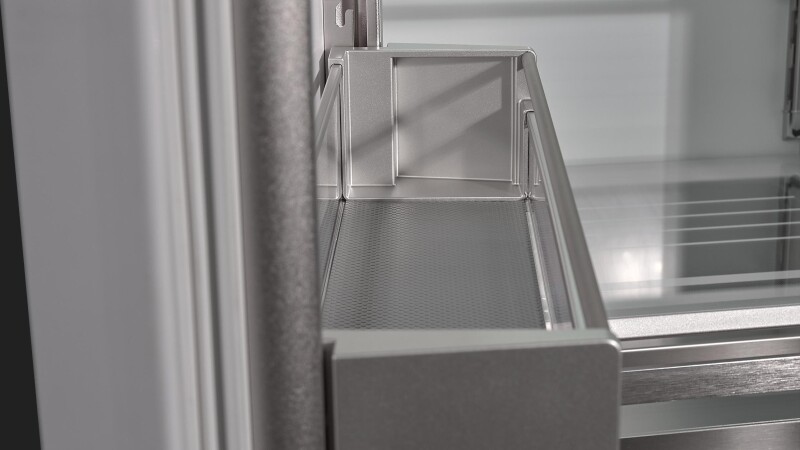 24" BUILT-IN FRIDGE COLUMN F7IRC24O1L