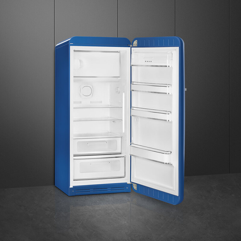 Refrigerator Retro-style view 2