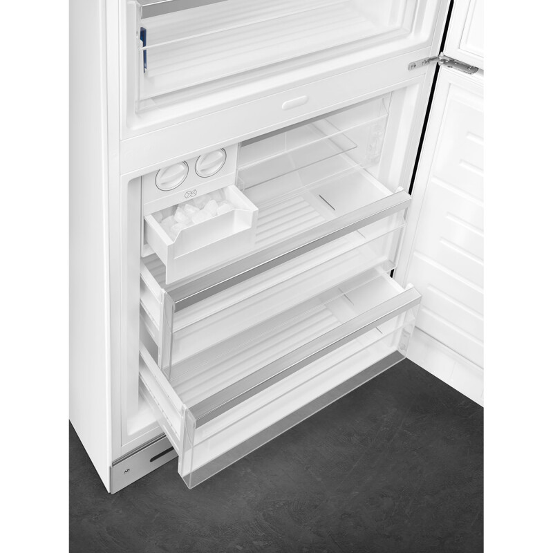 Refrigerator Retro-style view 10