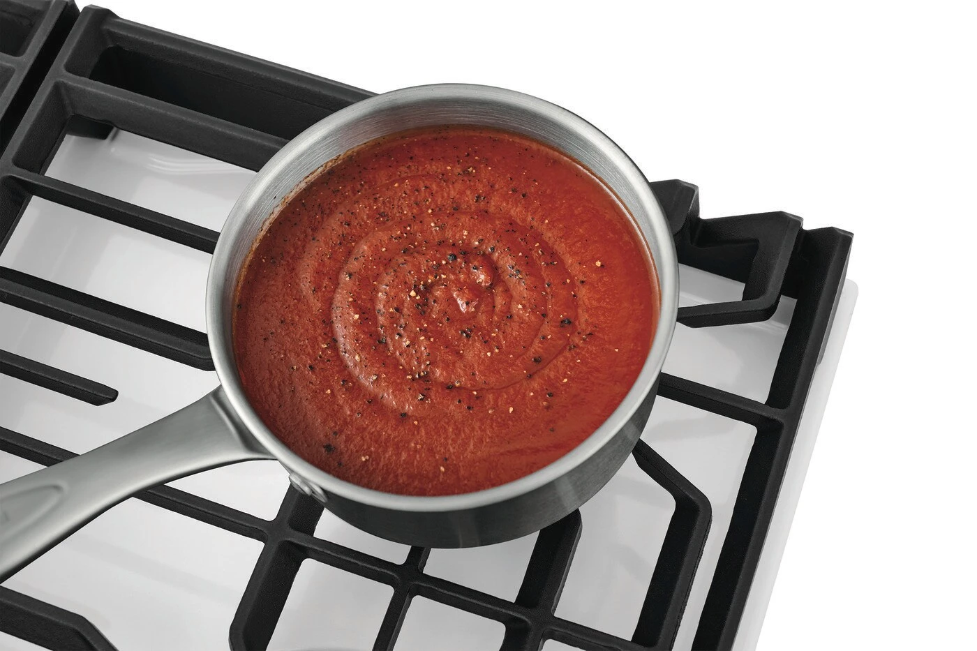 Simmer Burner delivers low, gentle heat