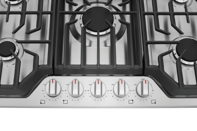 36'' Gas Cooktop view 2