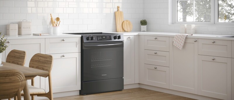 30" Electric Range with Steam Clean view 8