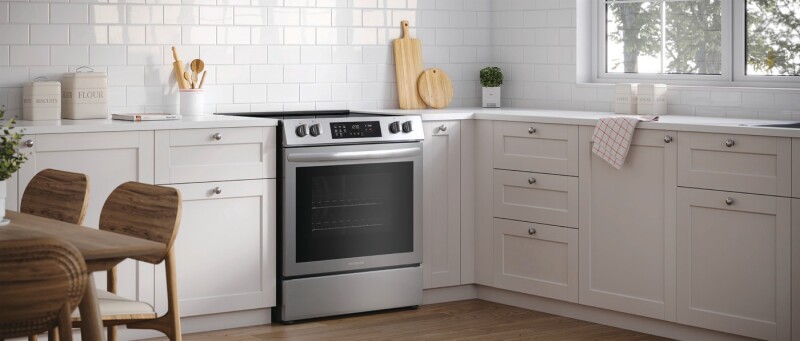 30" Front Control Electric Range view 5