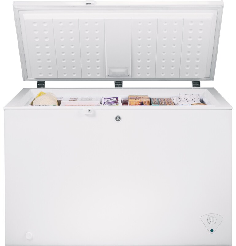 10.6 Cu. Ft. Manual Defrost Chest Freezer FCM11PHWW, product image 3 of 7