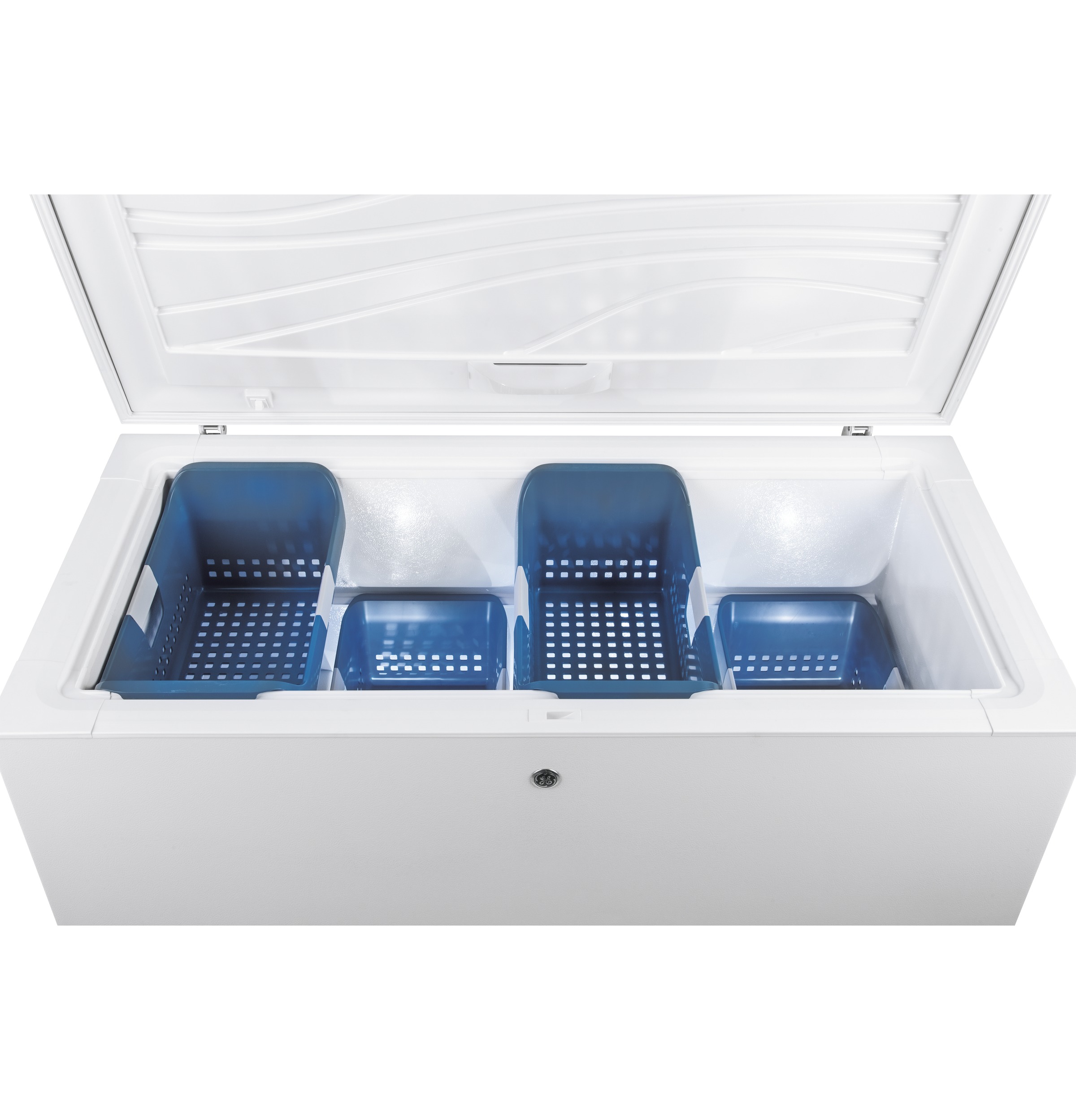 15.6 Cu. Ft. Manual Defrost Chest Freezer FCM16DJWW, product image 4 of 8