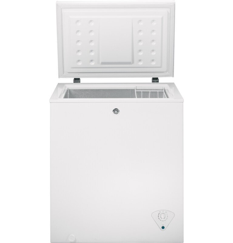 5.0 Cu. Ft. Manual Defrost Chest Freezer FCM5SHWW, product image 3 of 6