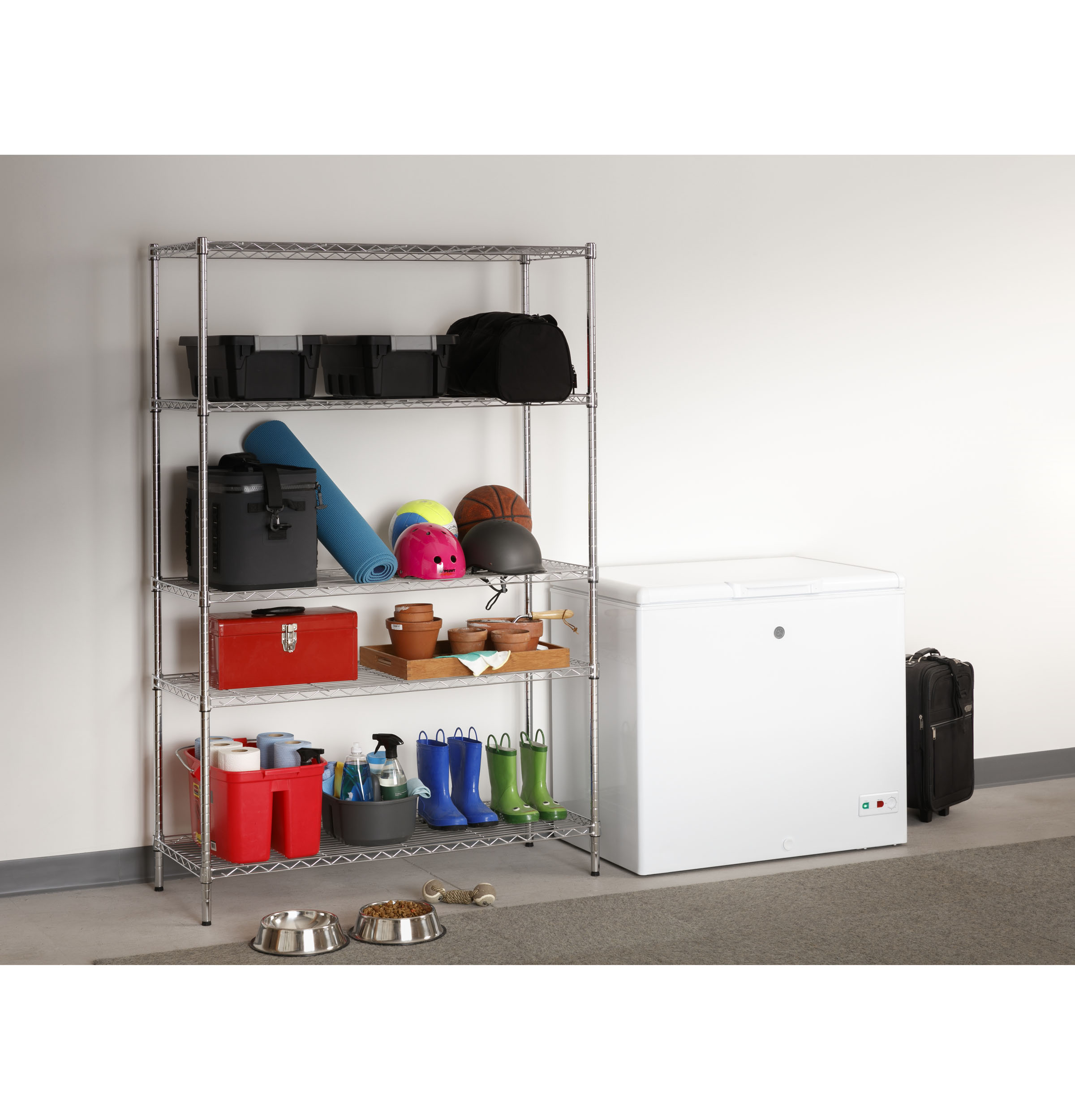 8.8 Cu. Ft. Manual Defrost Chest Freezer view 10