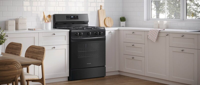 30" Gas Range with Steam Clean view 8
