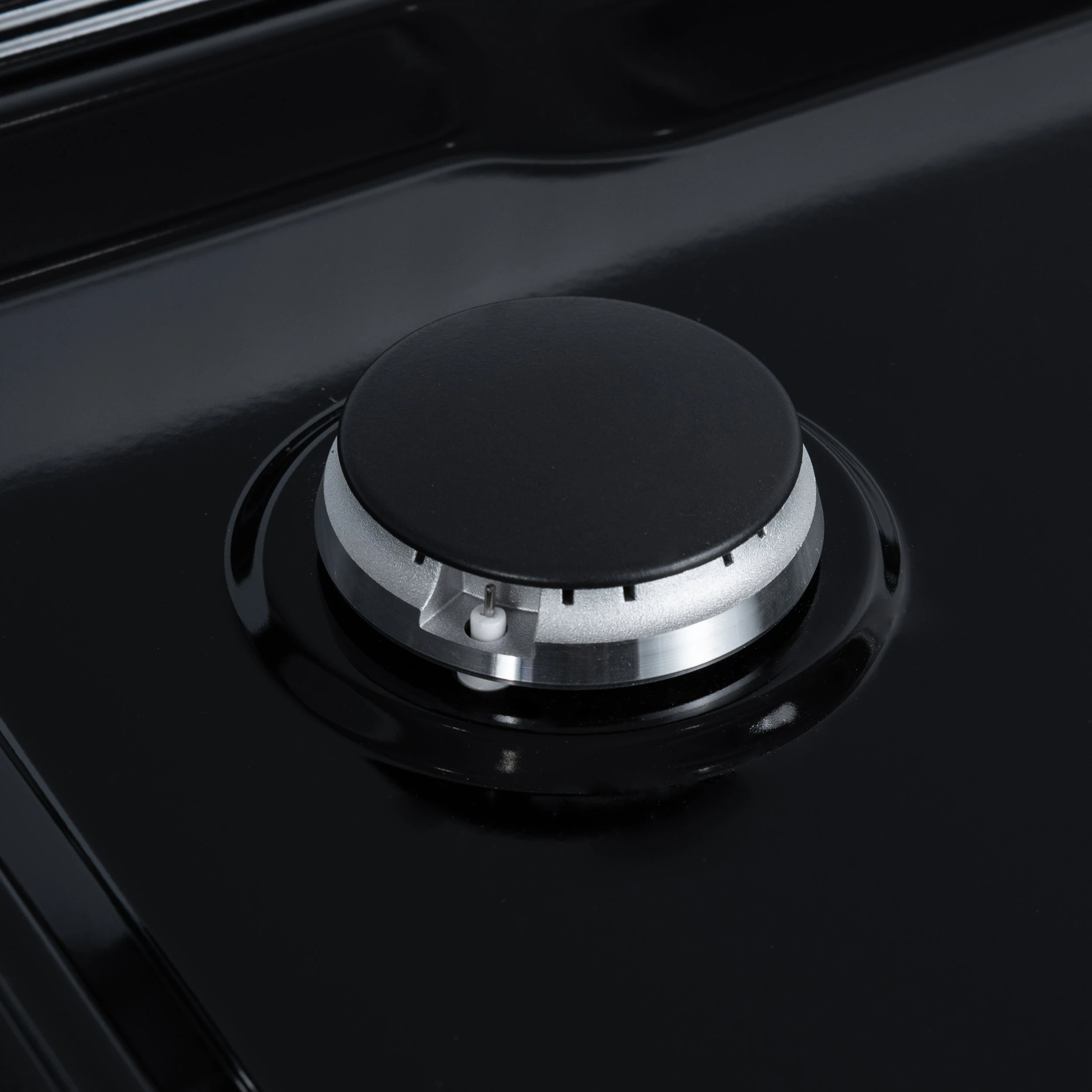 Valente 48" Gas Cooktop in , 8 Sealed burners, 94,000 BUT Output, 2 Antique Brass Dual-Ring Burners, Continuous Cast Iron Grates FCTGS579948CPWHT