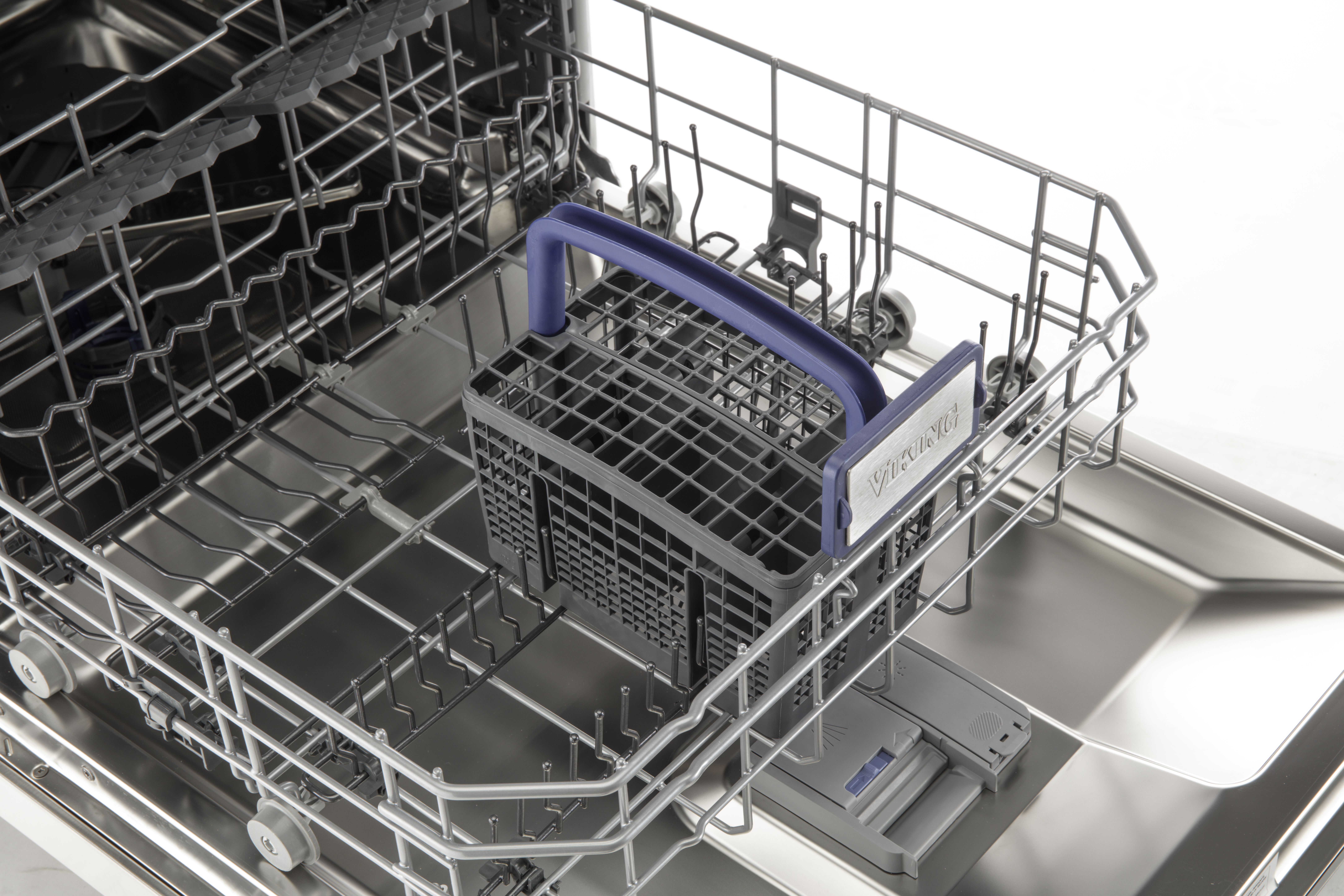 24"W. Dishwasher w/Water Softener and Optional Custom Panel FDWU524WS