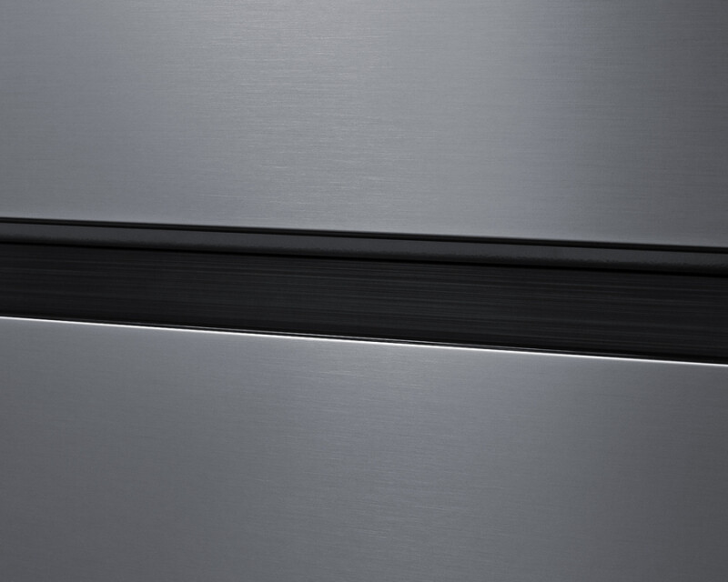24" Wide Top Mount Refrigerator-Freezer view 3