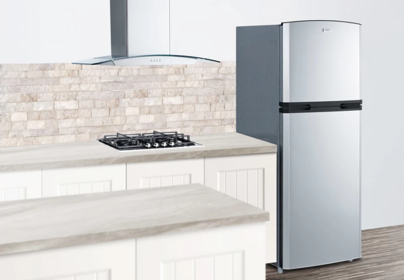 26" Wide Top Mount Refrigerator-Freezer FF1427SS