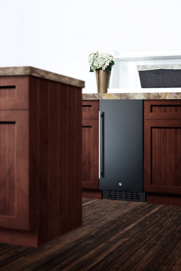 15" Wide Built-In All-Refrigerator FF1532B