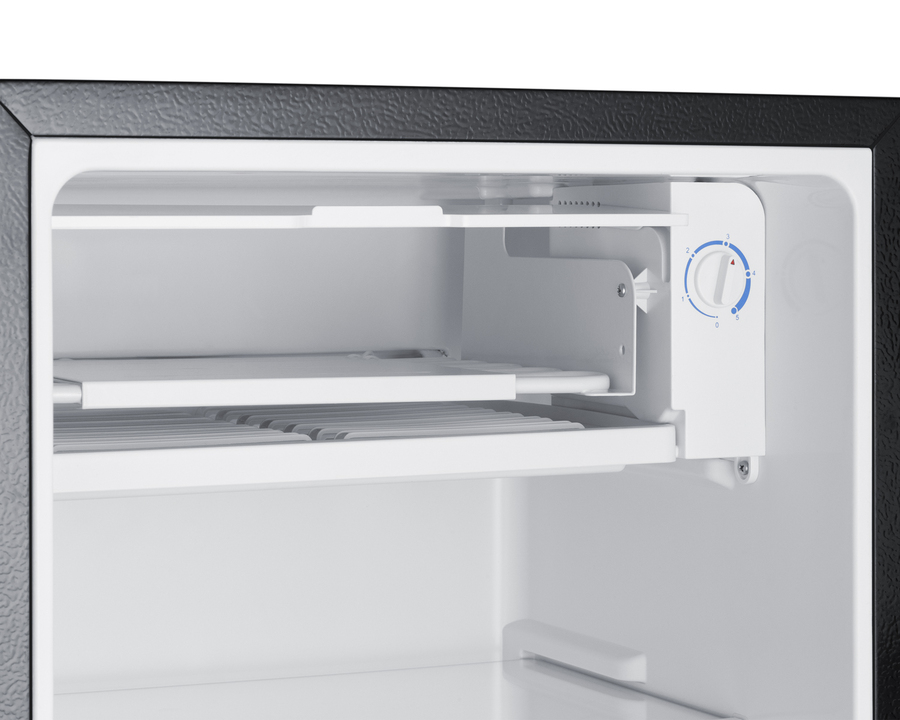 19" Wide Refrigerator-Freezer FF43BADALHD
