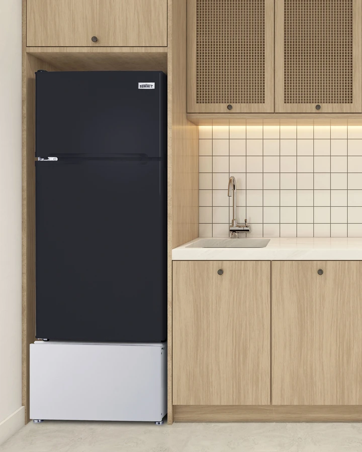 19" Wide Top Mount Refrigerator-Freezer FF713BLHD