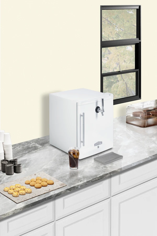 17" Wide Tabletop Front Tap Coffee Kegerator FFAR25L7FRTPC
