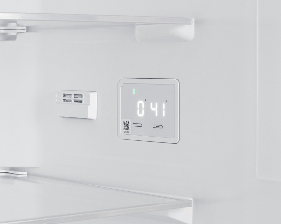 24" Wide Wide Bottom Mount Refrigerator-Freezer view 7
