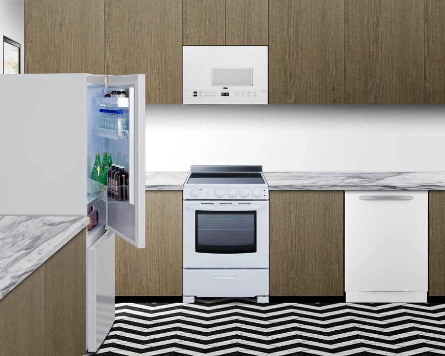 28" Wide Bottom Mount Refrigerator-Freezer with Icemaker FFBF151WIM