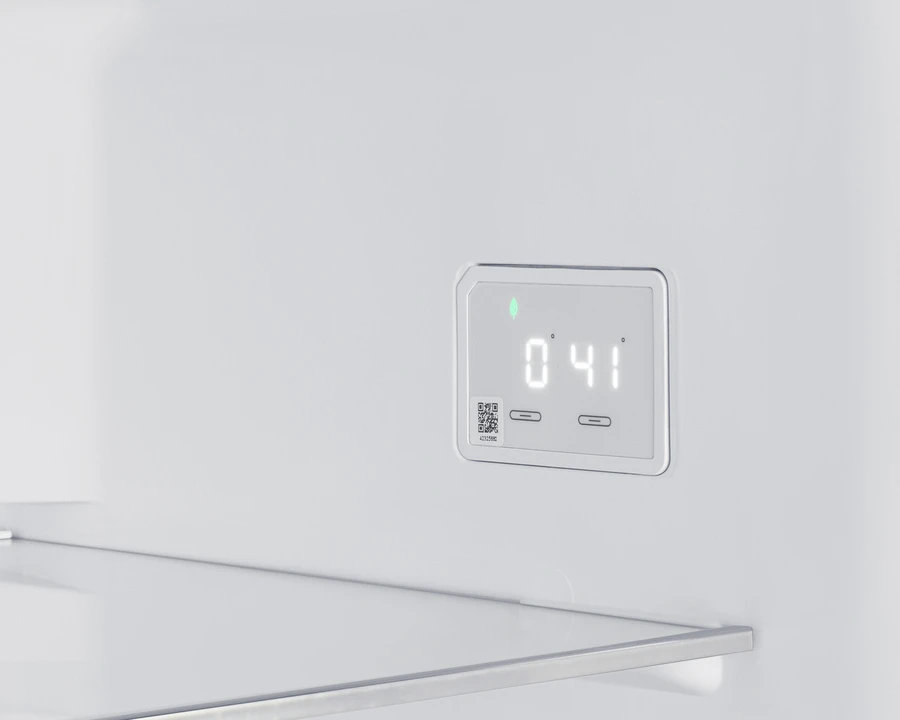 28" Wide Bottom Mount Refrigerator-Freezer with Icemaker FFBF151WIM