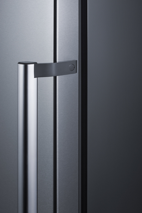 24" Wide Built-In Bottom Freezer Refrigerator FFBF192SSBILHD