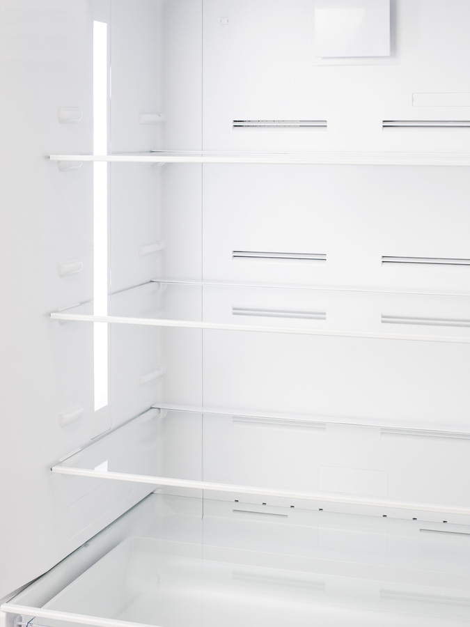 28" Wide Bottom Freezer Refrigerator FFBF286SS