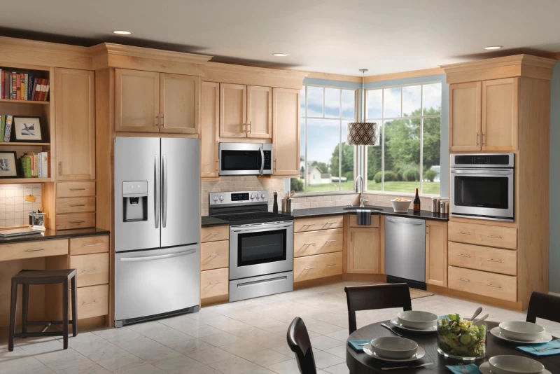 30'' Single Electric Wall Oven FFEW3026TS
